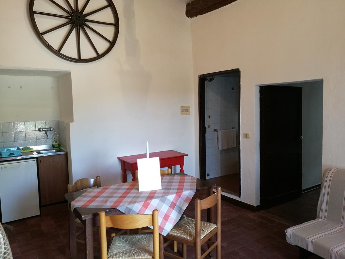 Castello Di Selvole (Adults Only) Guest House Vagliagli Eksteriør bilde